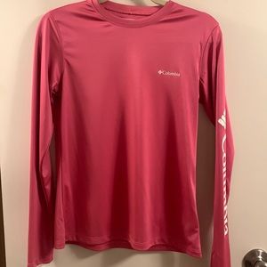 🛍BUNDLE TODAY 2+ ITEMS AND TAKE 20% OFF!!
Women’s Long Sleeve Rash Guard